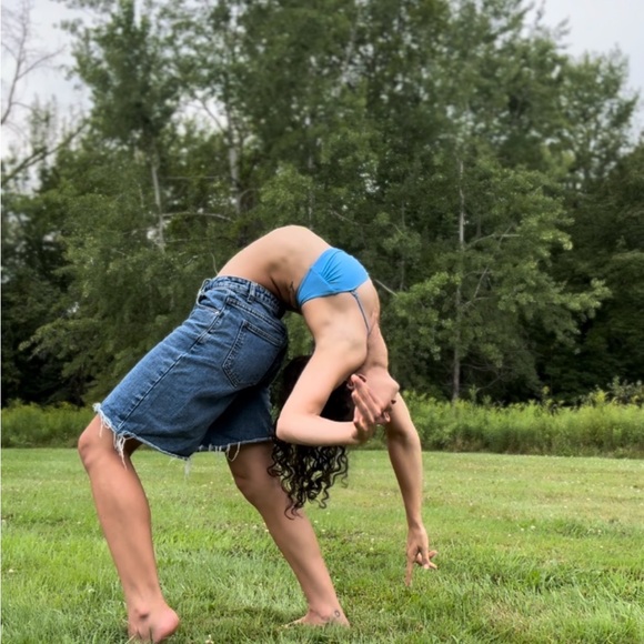 Meet your Posher, Stephanie - Picture 5 of 7